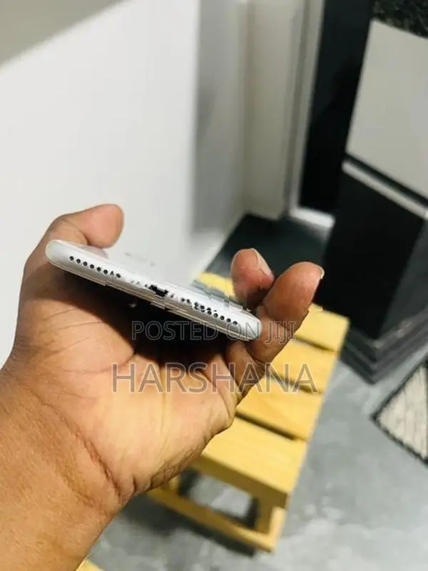 Apple iPhone 8 Plus 256GB (Used)