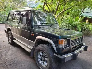 Mitsubishi Pajero 1985