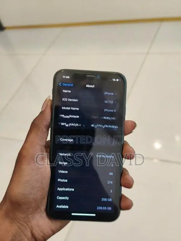 Apple iPhone X (Used)