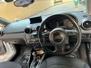Audi A1 2016