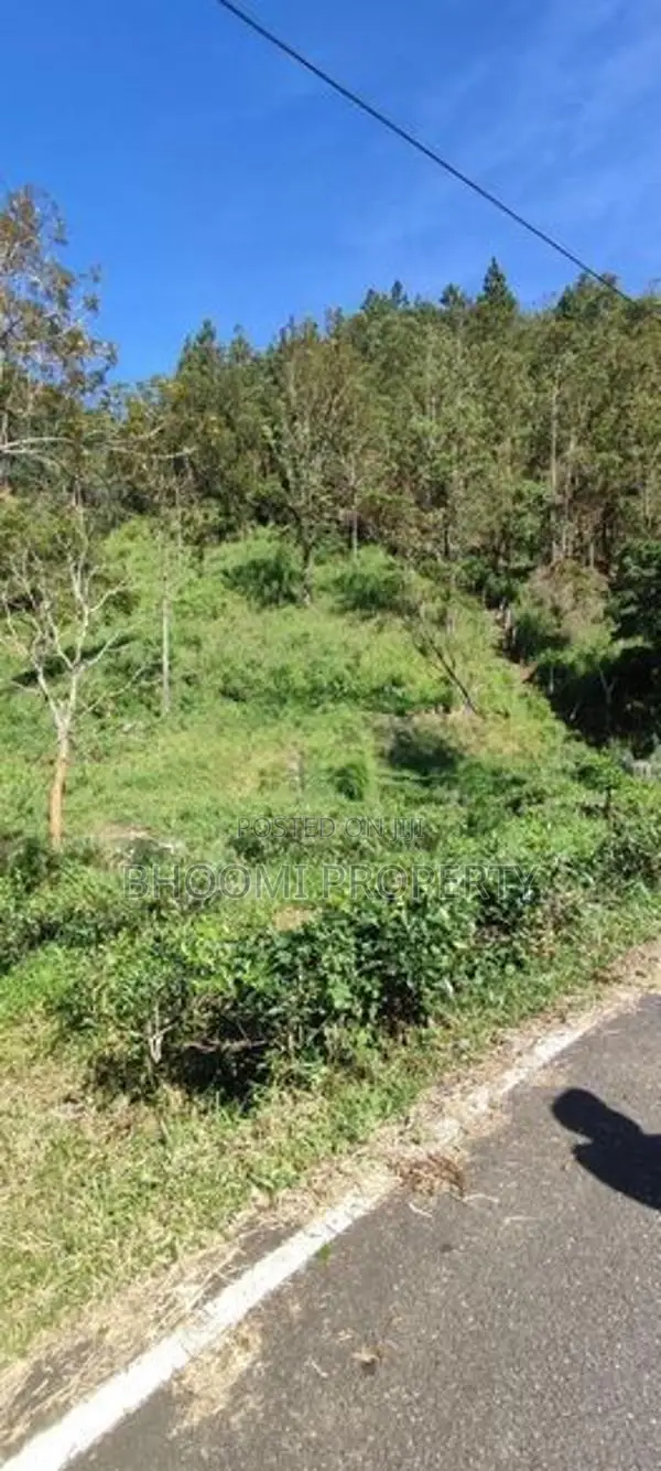 හපුතලේ නගරයෙන් ඉඩමක් විකිණීමට