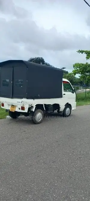 Daihatsu Hijet 2003