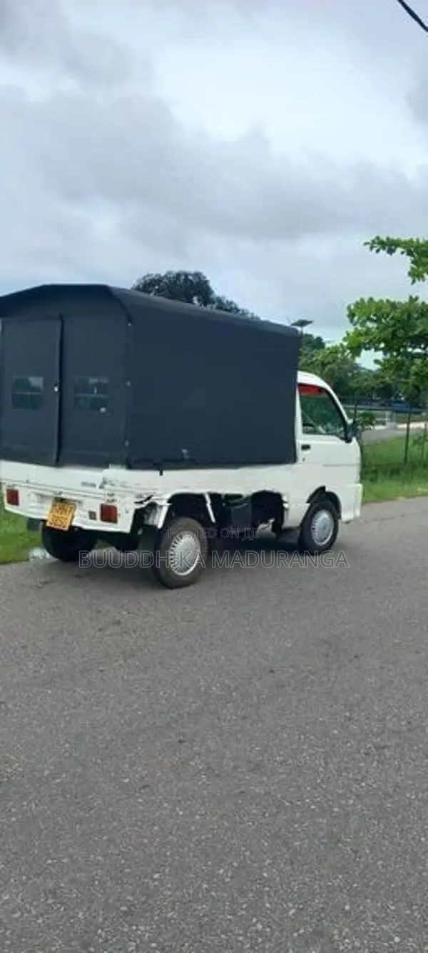 Daihatsu Hijet 2003