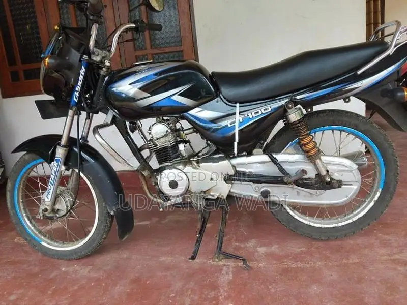 Bajaj CT100 2006