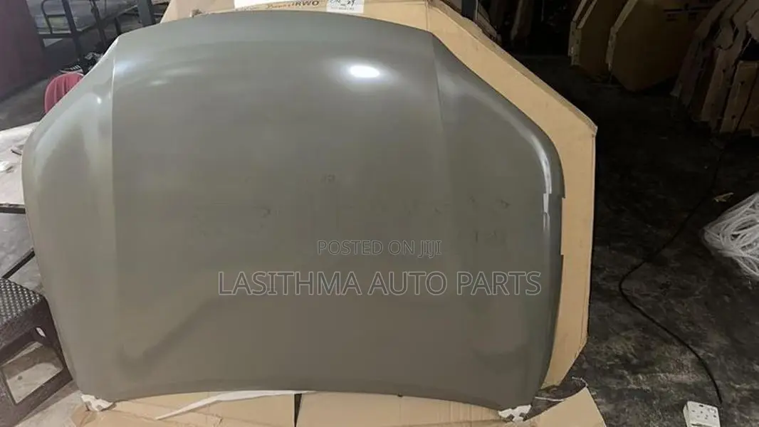 Hilux Revo Bonnet