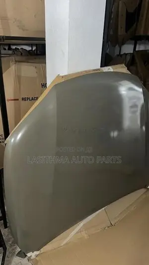 Hilux Revo Bonnet