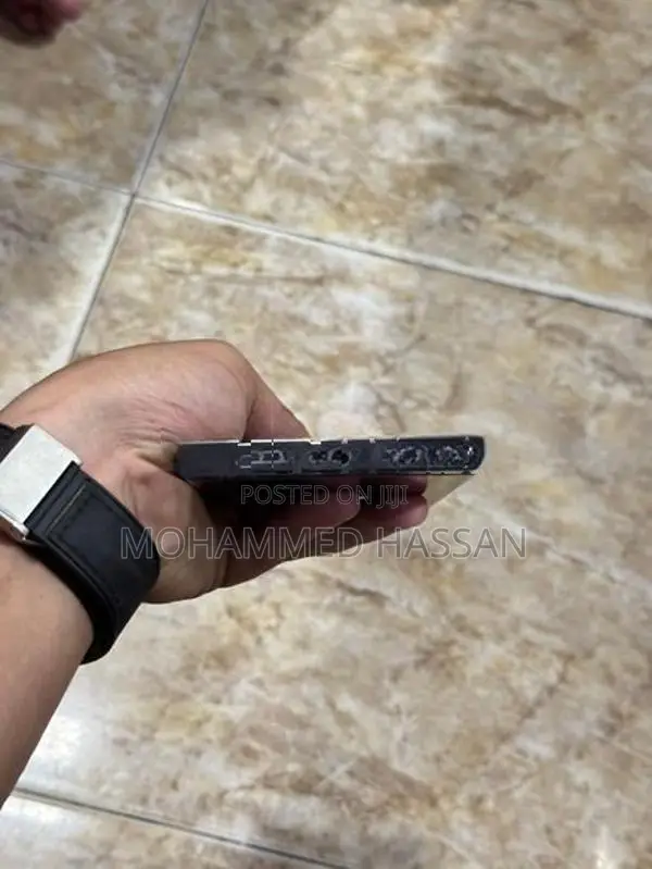 Samsung Galaxy S23 Ultra (Used)