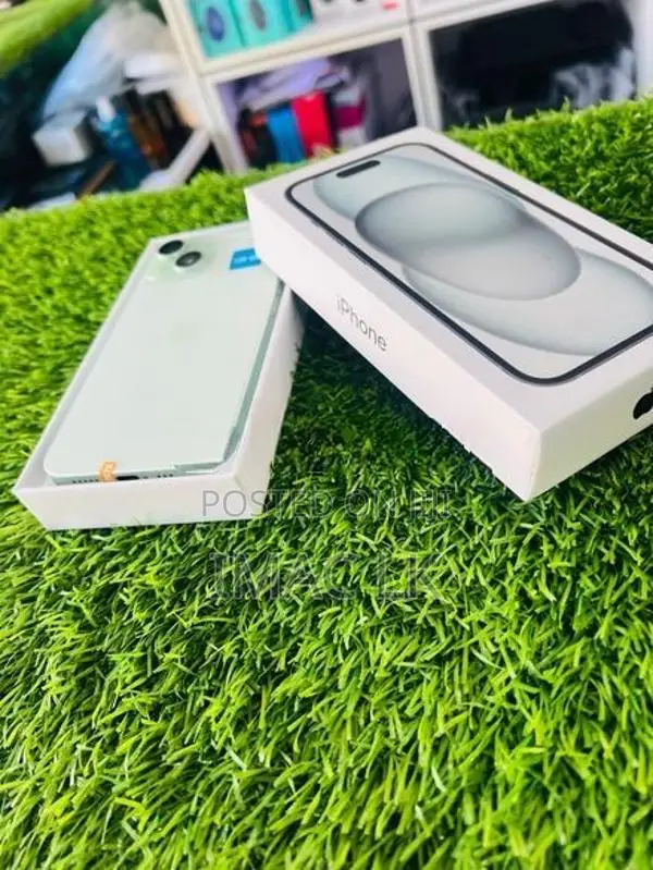 Apple iPhone 15 128GB (Used)