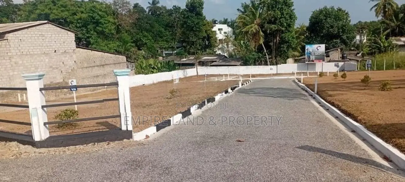 Exclusive Land Plots in Malabe Road 336 Kottawa Vidyala Junction