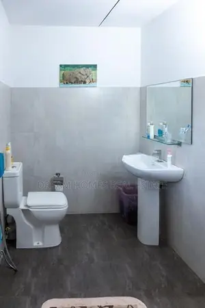 Elegant 5-Bedroom House for Sale – Nawala, School Lane