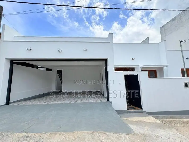 Brand New Single Storey Luxury House for Sale – Malabe (Arangala)