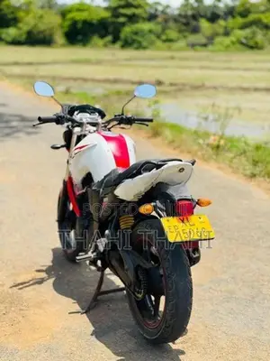 Yamaha FZS V1 2012