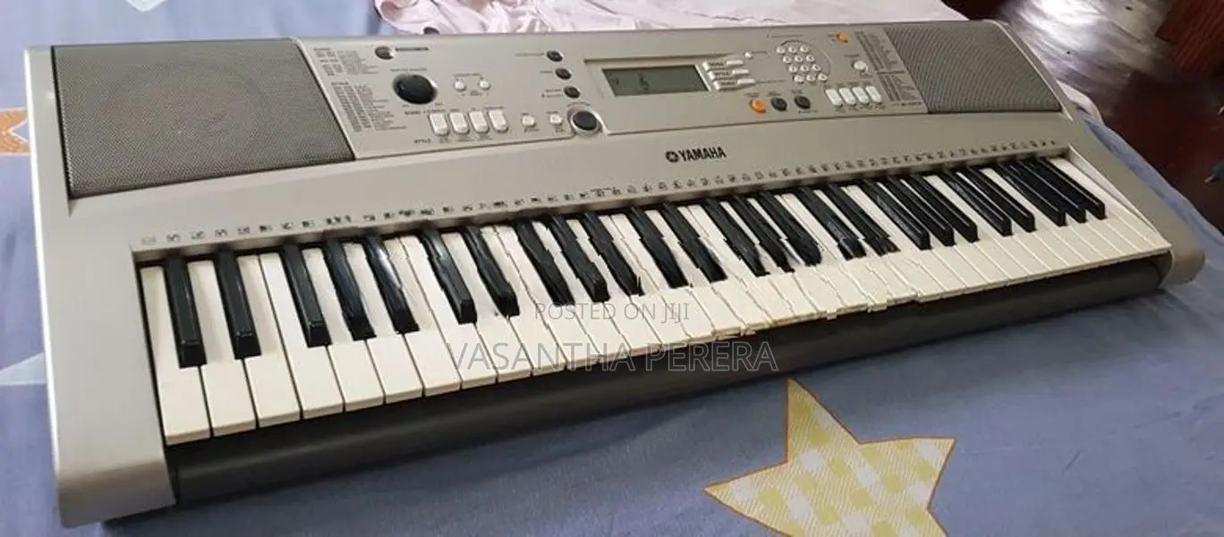 YAMAHA PSR E313 Key Board