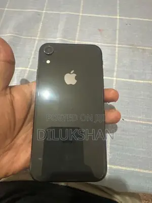 Apple iPhone XR (Used)