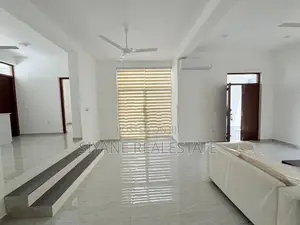 Luxury Modan Brand New House for Sale Battaramulla