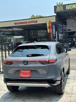 Honda Vezel Z PREMIUM 10 SPEAKER 2026