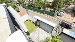 Brand New Three Storey House for Sale in Kottawa Makubura