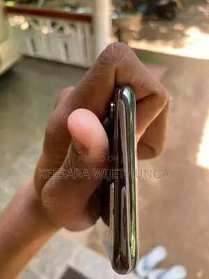 Apple iPhone X 256GB (Used)