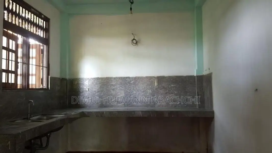 House for Sale in Udugampola, Gampaha