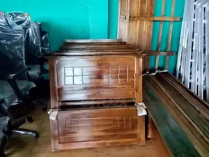 6 X3 Teak Box Bed