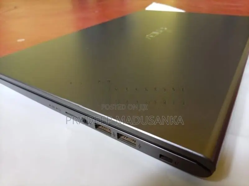 Asus Vivobook Laptop