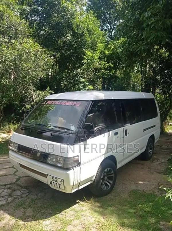 Mitsubishi L300 PO 15 1991