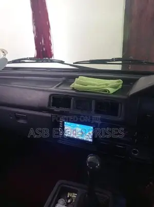 Mitsubishi L300 PO 15 1991
