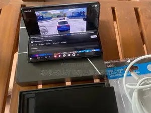 Samsung Galaxy Z Fold 2 (Used)
