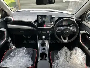 Toyota Raize Z HYBRID 2026