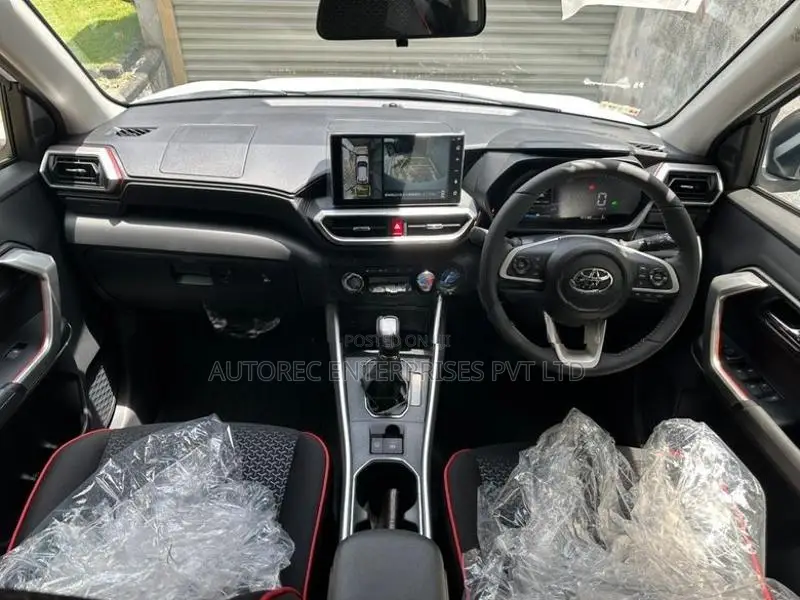 Toyota Raize Z HYBRID 2026