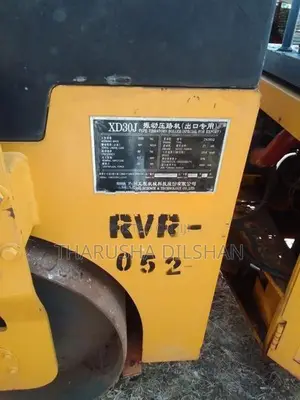XD 30J Vibratory Roller