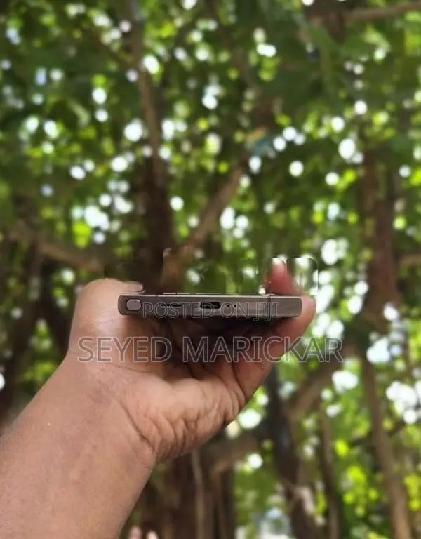 Samsung Galaxy S24 Ultra (Used)