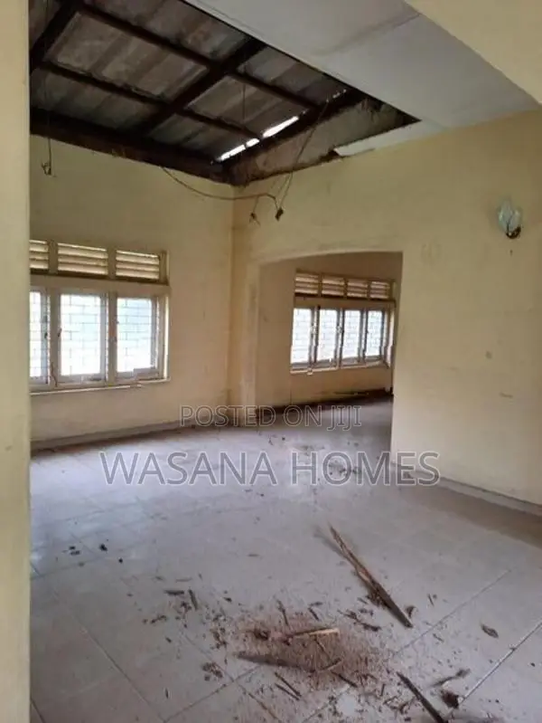 Best land with House for Sale Maharagama