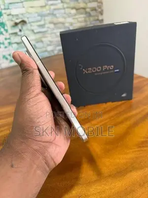 Vivo X200Pro 16GB512GB (Used)