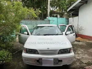 Nissan Pulsar GR - 3 1999