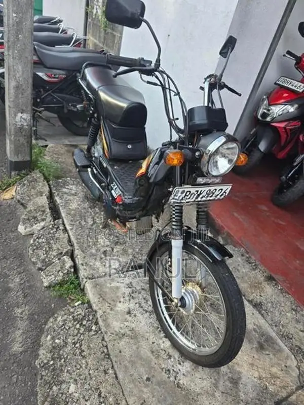 TVS XL 100 2025