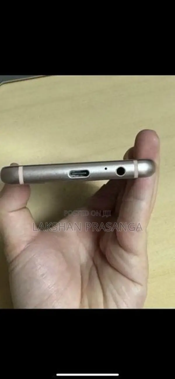 Samsung Galaxy A8 (Used)