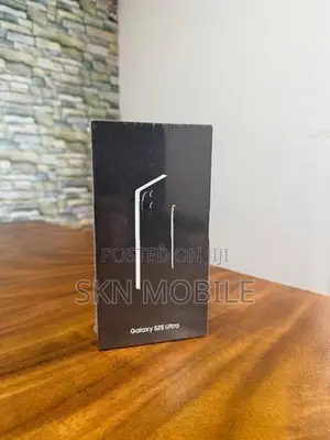 Samsung Galaxy S25 Ultra 12GB 256GB 5G (Brand New)