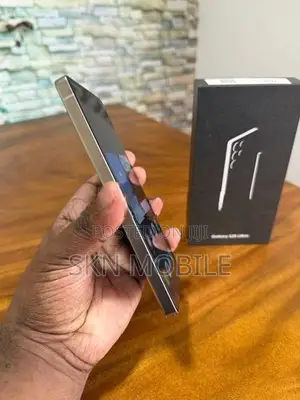 Samsung Galaxy S25 Ultra 12GB 256GB 5G (Used)
