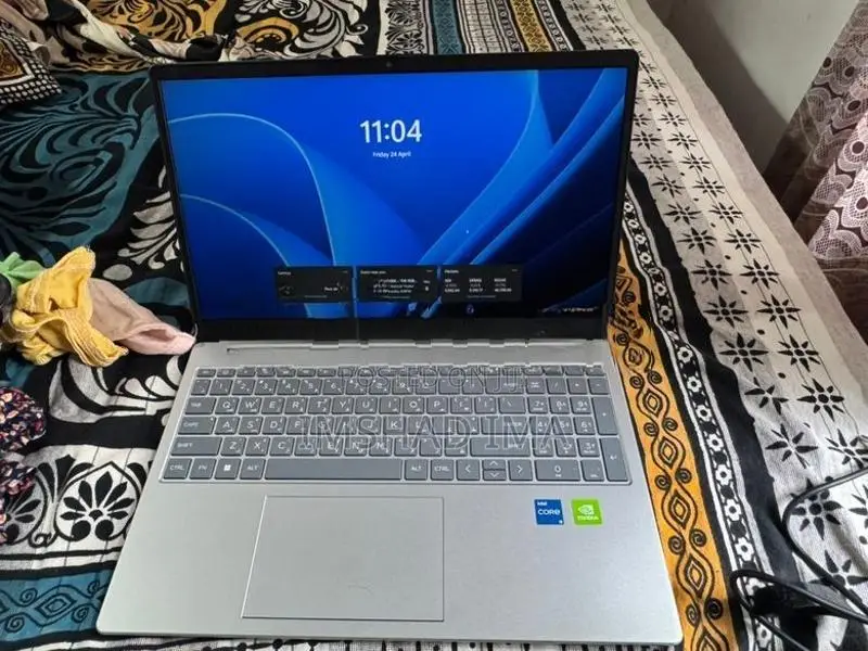 HP Core i5 Laptop