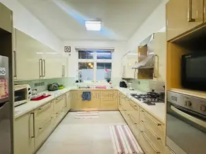 Modern Luxury Home with Large Land Thalawathugoda