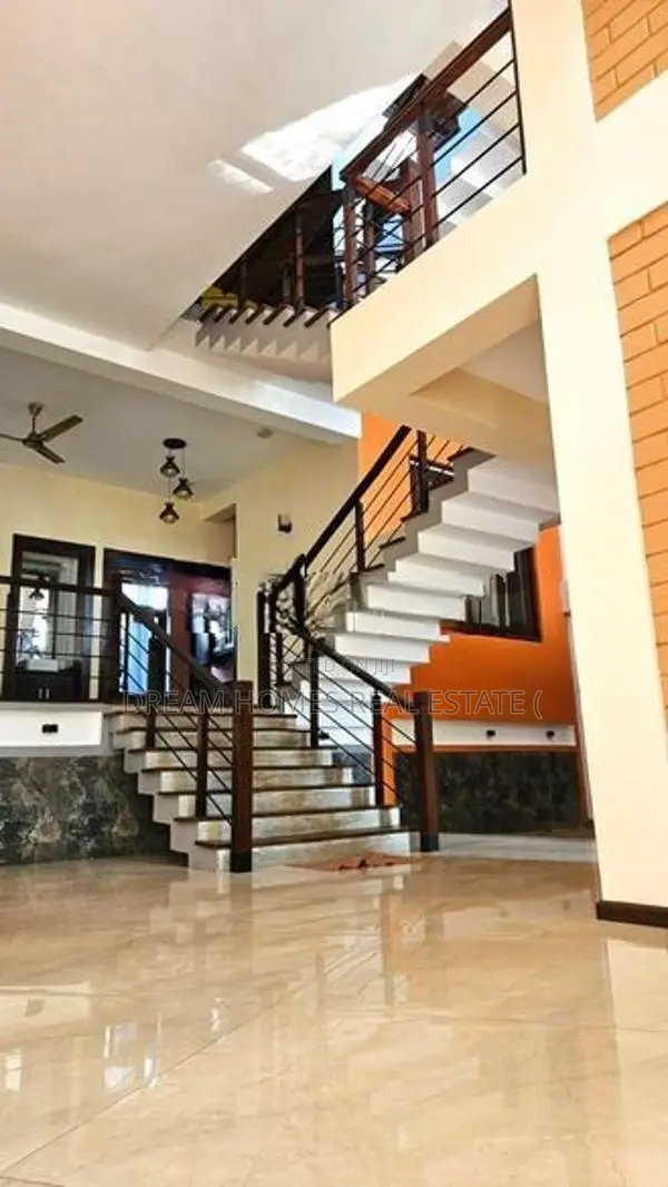 Modern Architect House for Sale – Malabe Town Close