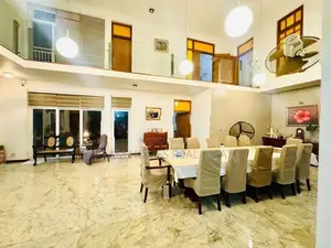 Modern Luxury Home with Large Land Thalawathugoda