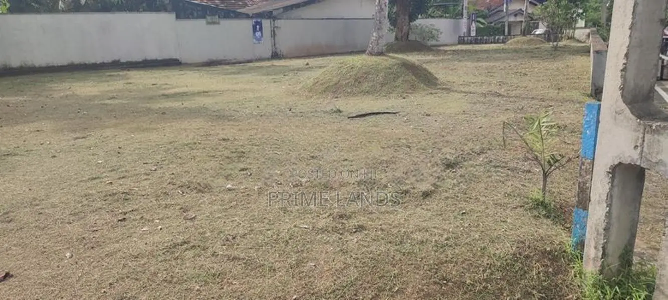 Kottawa , Malabe Bus Road Facing Land for Sale