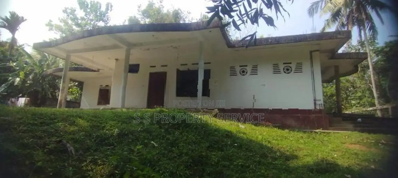 160 Perches land for sale in Nakulugamuwa with a building (SSPL-382)