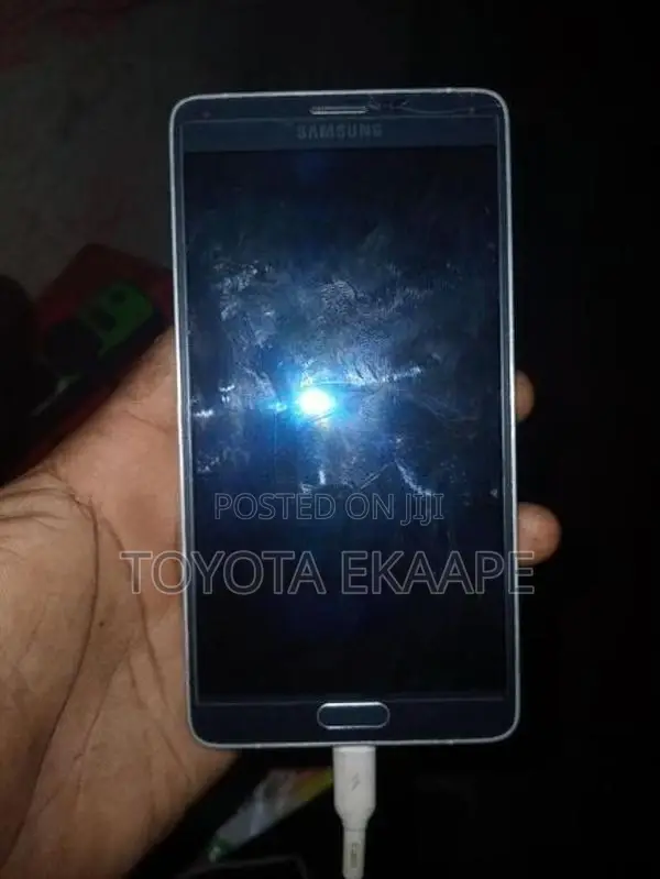 Samsung Galaxy Note 4 (Used)