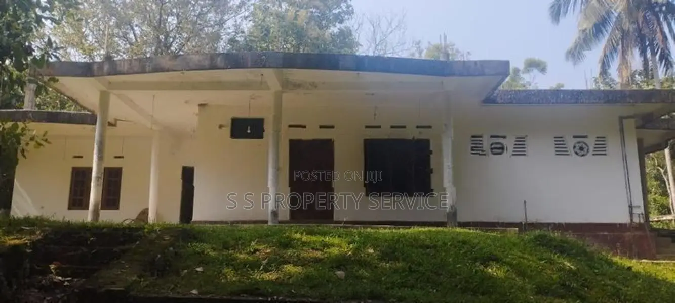 160 Perches land for sale in Nakulugamuwa with a building (SSPL-382)