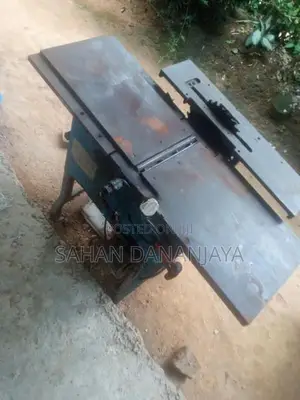 Wood Cuter Machine