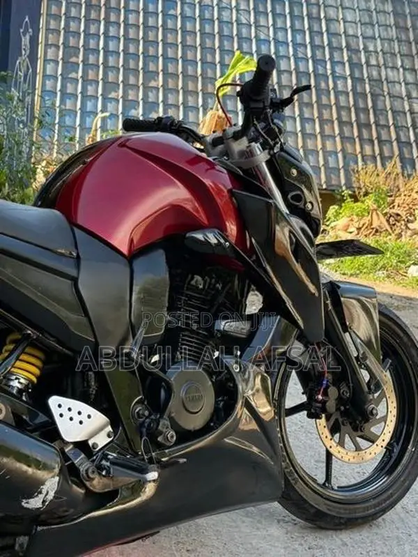 Yamaha FZS V1 2012