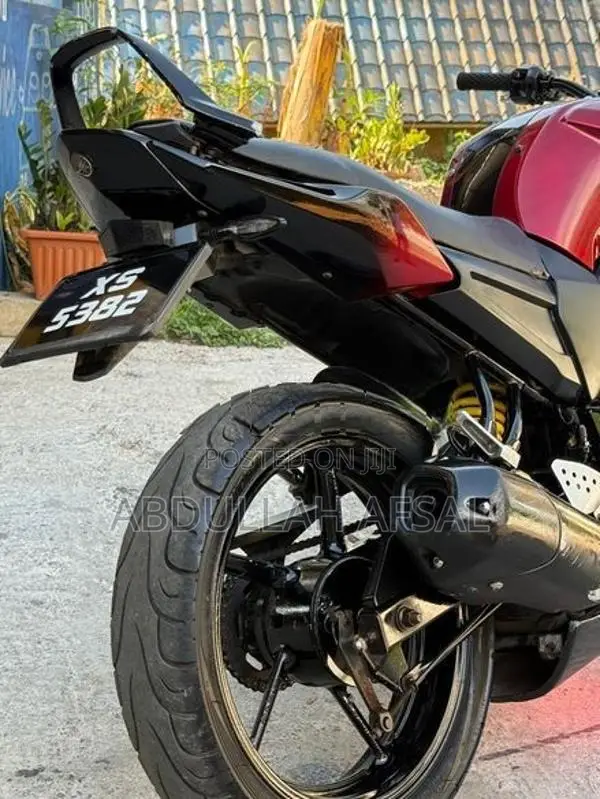 Yamaha FZS V1 2012
